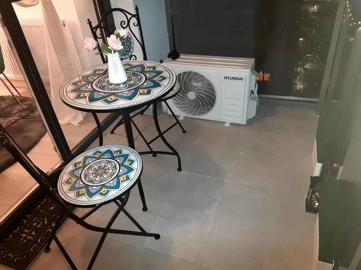Mia Plus!! Self Check-In!! Βουκουρέστι Εξωτερικό φωτογραφία
